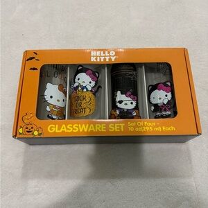 Hello Kitty Halloween Glassware Set​